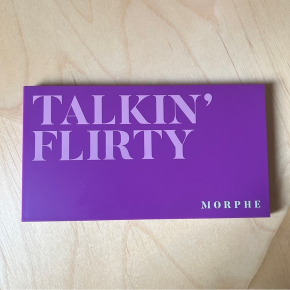 Morphe 18F Talkin’ Flirty Eyeshadow Palette - Picture 4 of 6